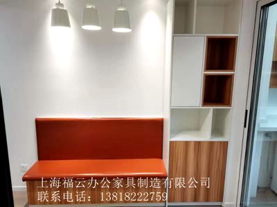沙发凳