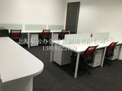 三角管钢架四人位